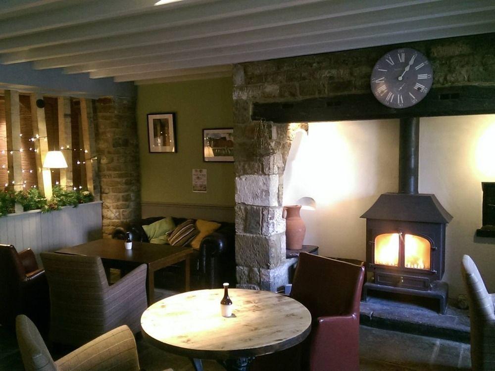 The Sun Inn At Hook Norton ภายนอก รูปภาพ